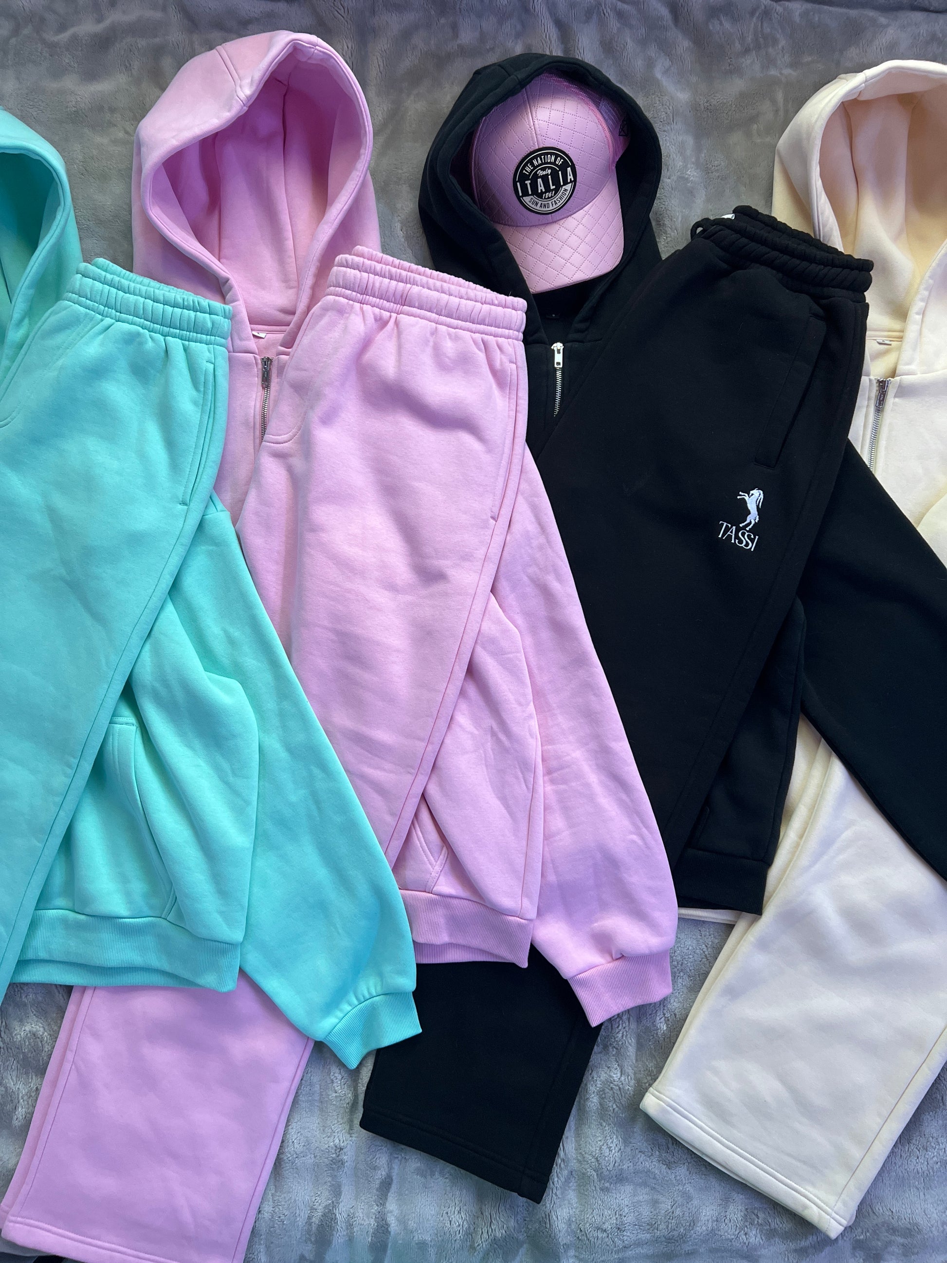 TASSI BAGGY HOODIE