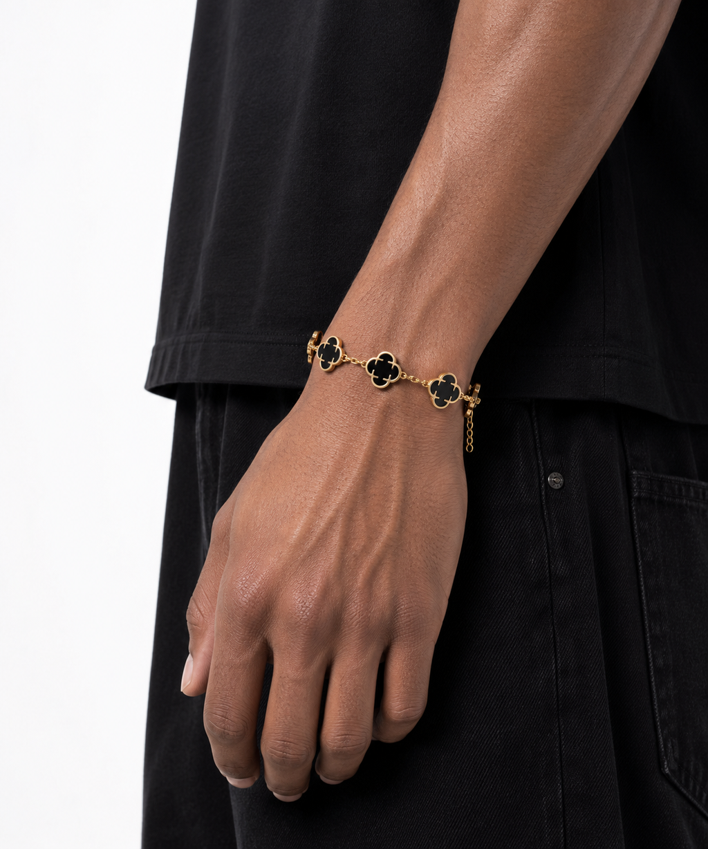 TASSI GOLD CLOVER BRACELET