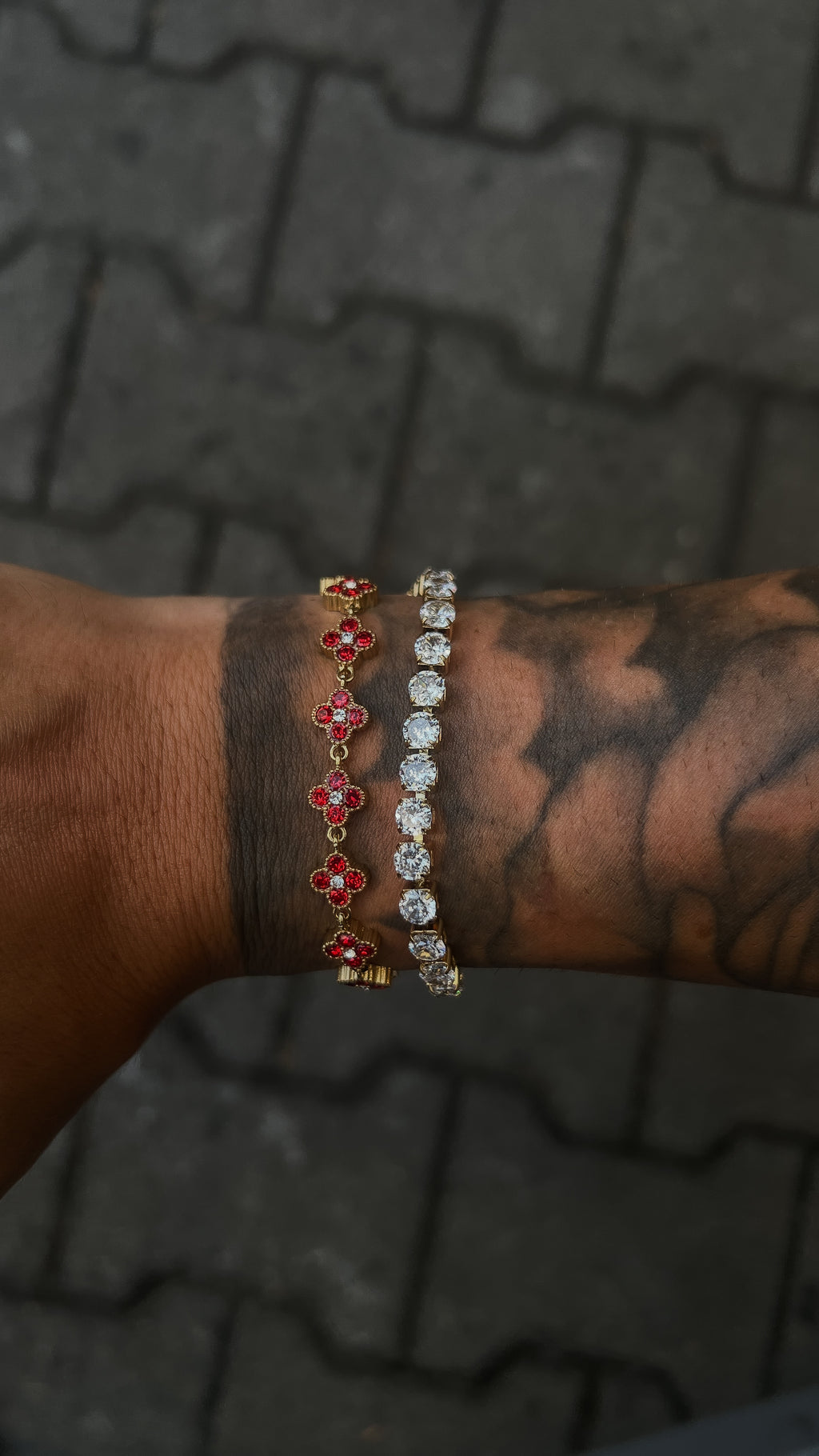 TASSI TENNIS BRACELET GOLD