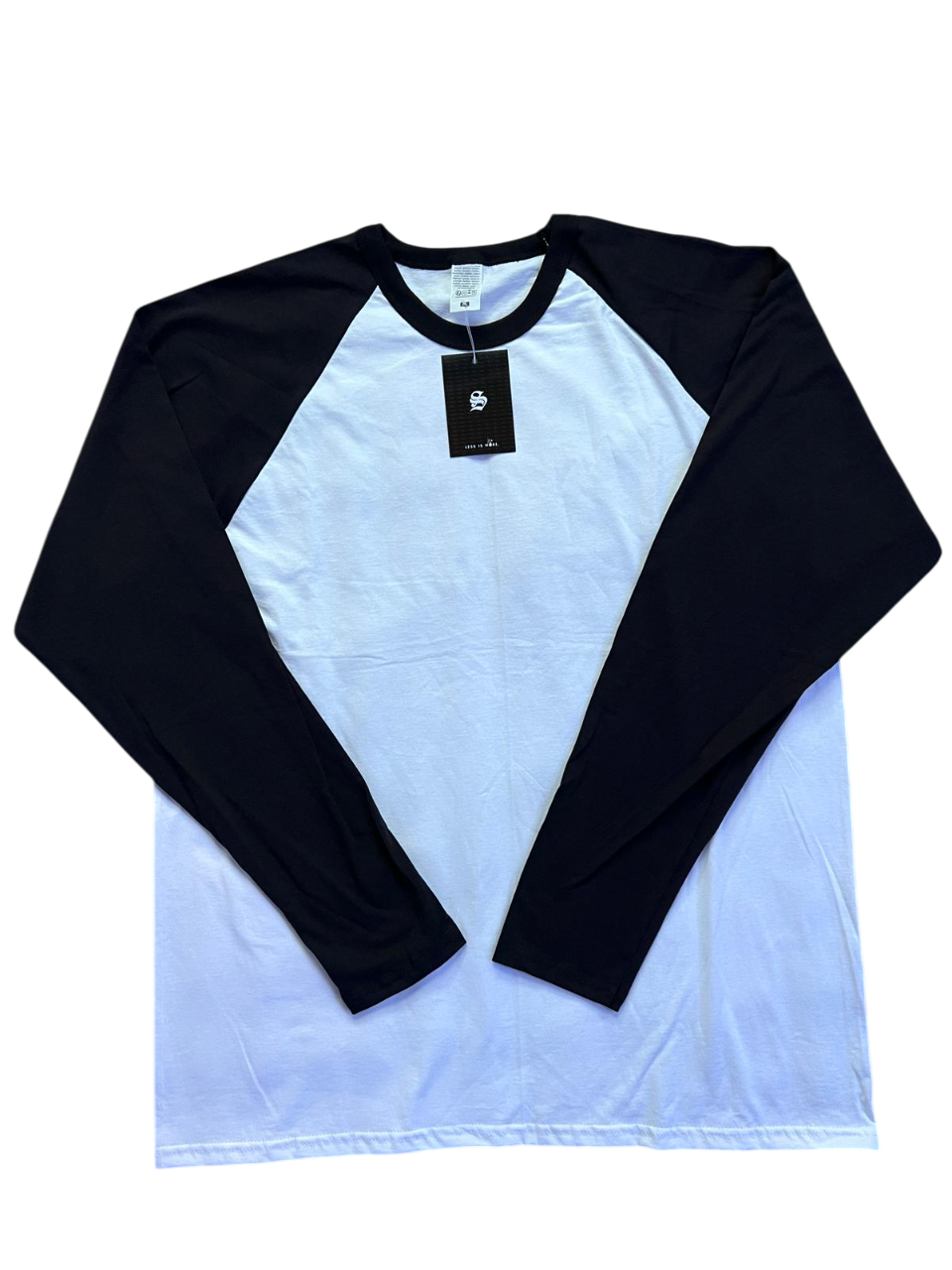 TASSI CLEAN LONGSLEEVE